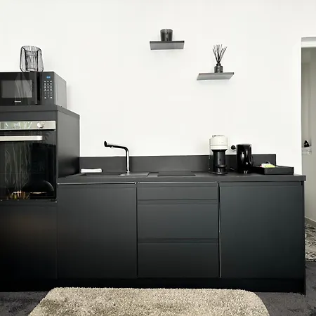 People - N4 Алансон